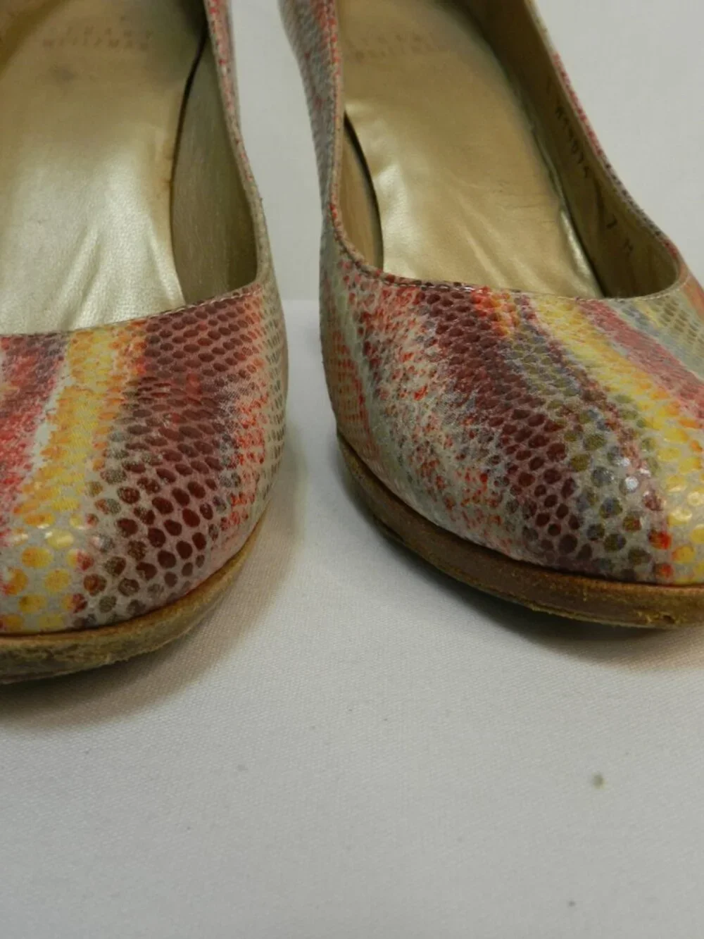 Stuart Weitzman fair used